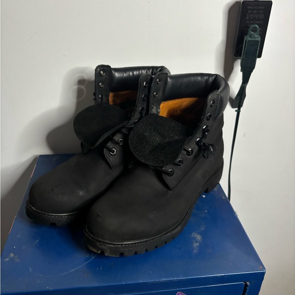 Black timberland - Picture 2 of 5